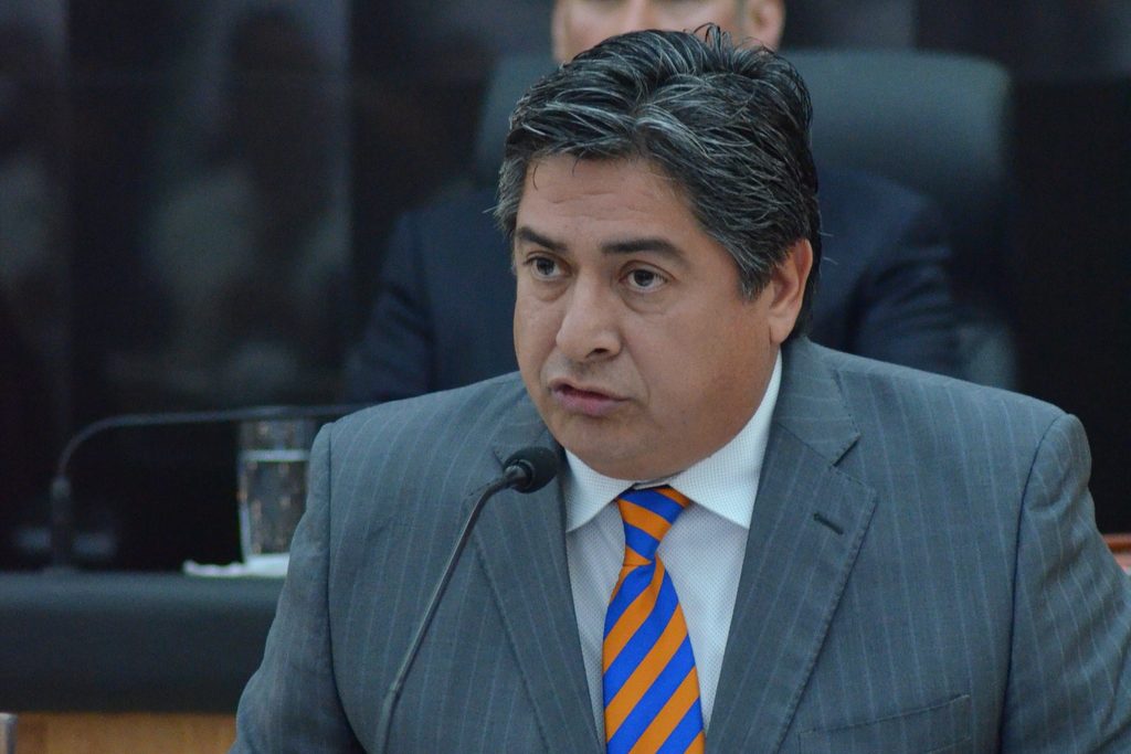 Destapa Ricardo Barroso a Karim Lizárraga como candidato ¿del PRI?