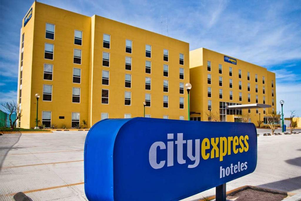 Confirman: City Express no le paga a La Paz por su consumo de agua