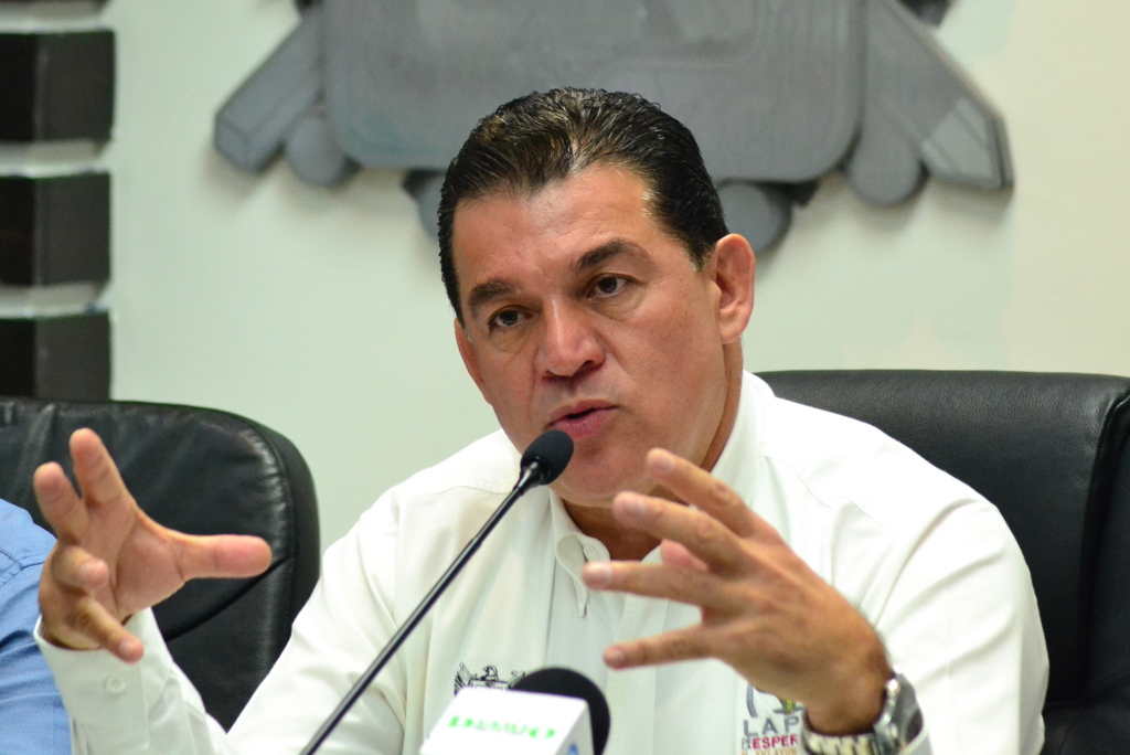 De consumarse despidos, alcalde violaría reglamento del municipio de La Paz