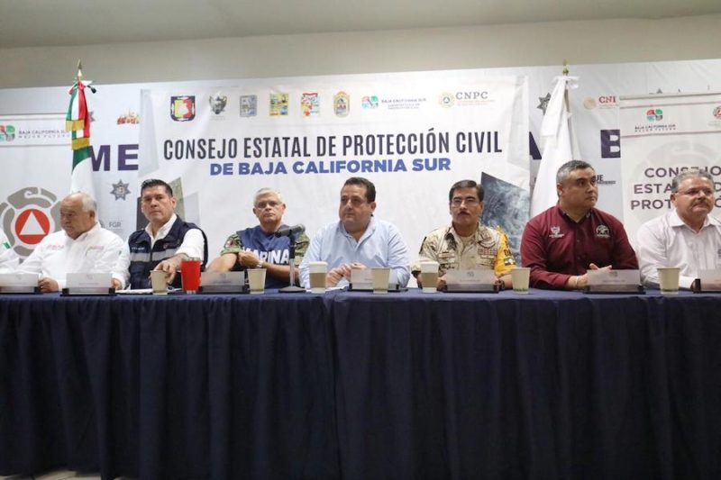 Se suspenden clases en todos los niveles para Los Cabos y La Paz por el huracán Lorena