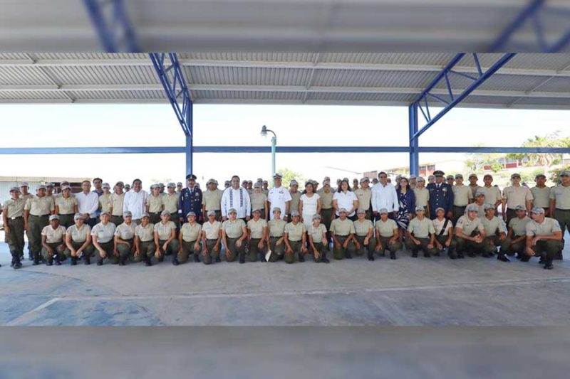 ENTREGA GOBERNADOR INSTALACIONES A PREPARATORIA MILITARIZADA