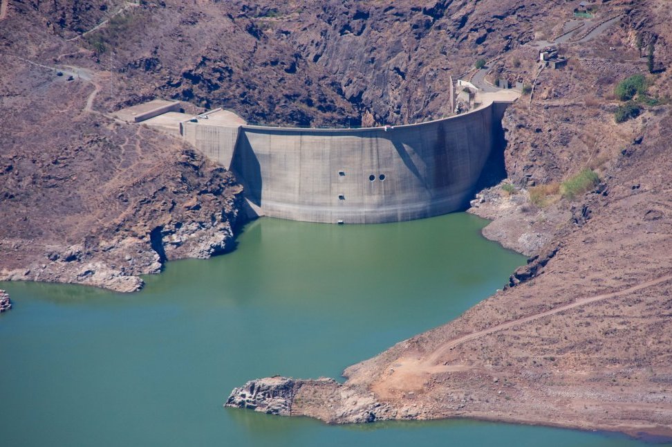 Colegio de Ingenieros estudia iniciativas de ley en materia hidráulica
