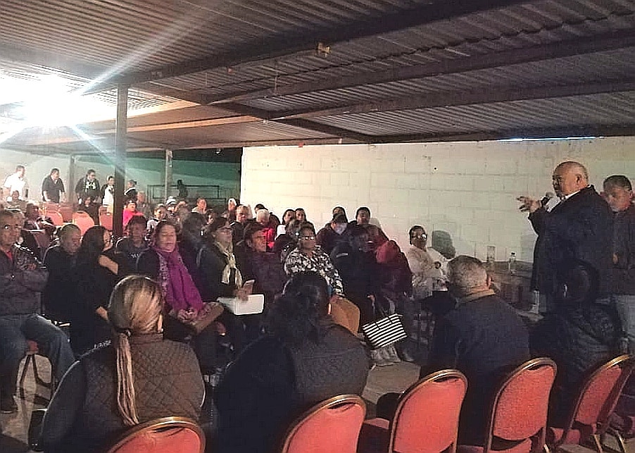 ¿Contralora General de BCS presume #MejorFuturo con Víctor Castro?