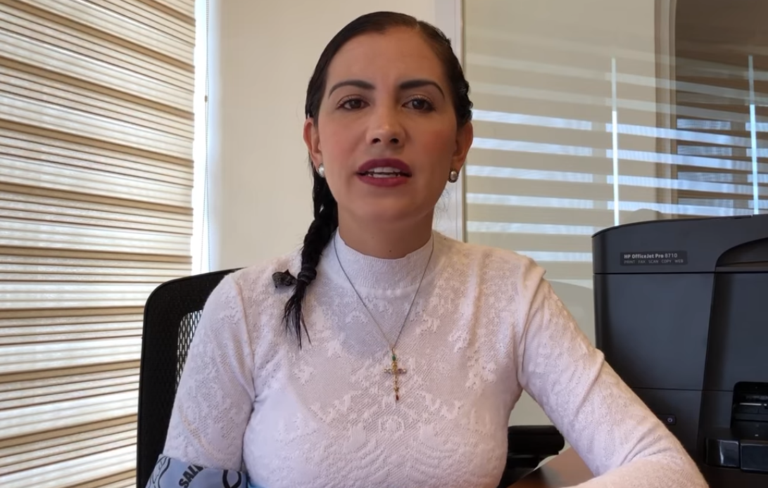 Diputada del PES se cree enviada de dios