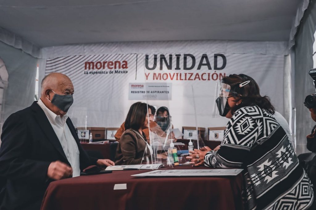 Hijo de AMLO celebra registro de Víctor Castro Cosío