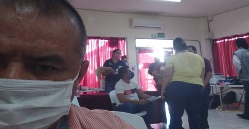 Panista amenaza e insulta a funcionarios electorales del distrito 2