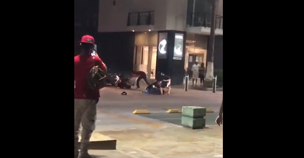 Circula video con pelea en el malecón de La Paz