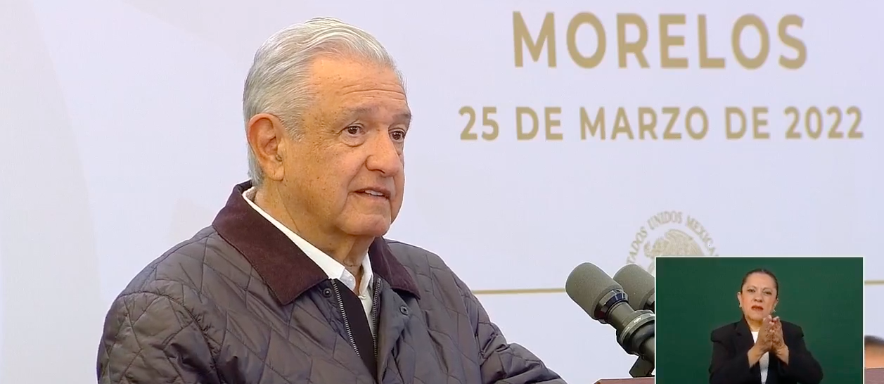 Cuestionan a AMLO sobre API-BCS en la Mañanera, pero se les olvida el tema cruceros