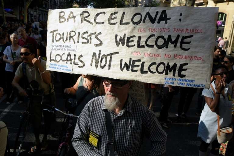 Gobierno estatal promueve junto a Airbnb la gentrificación y el desplazamiento urbano.