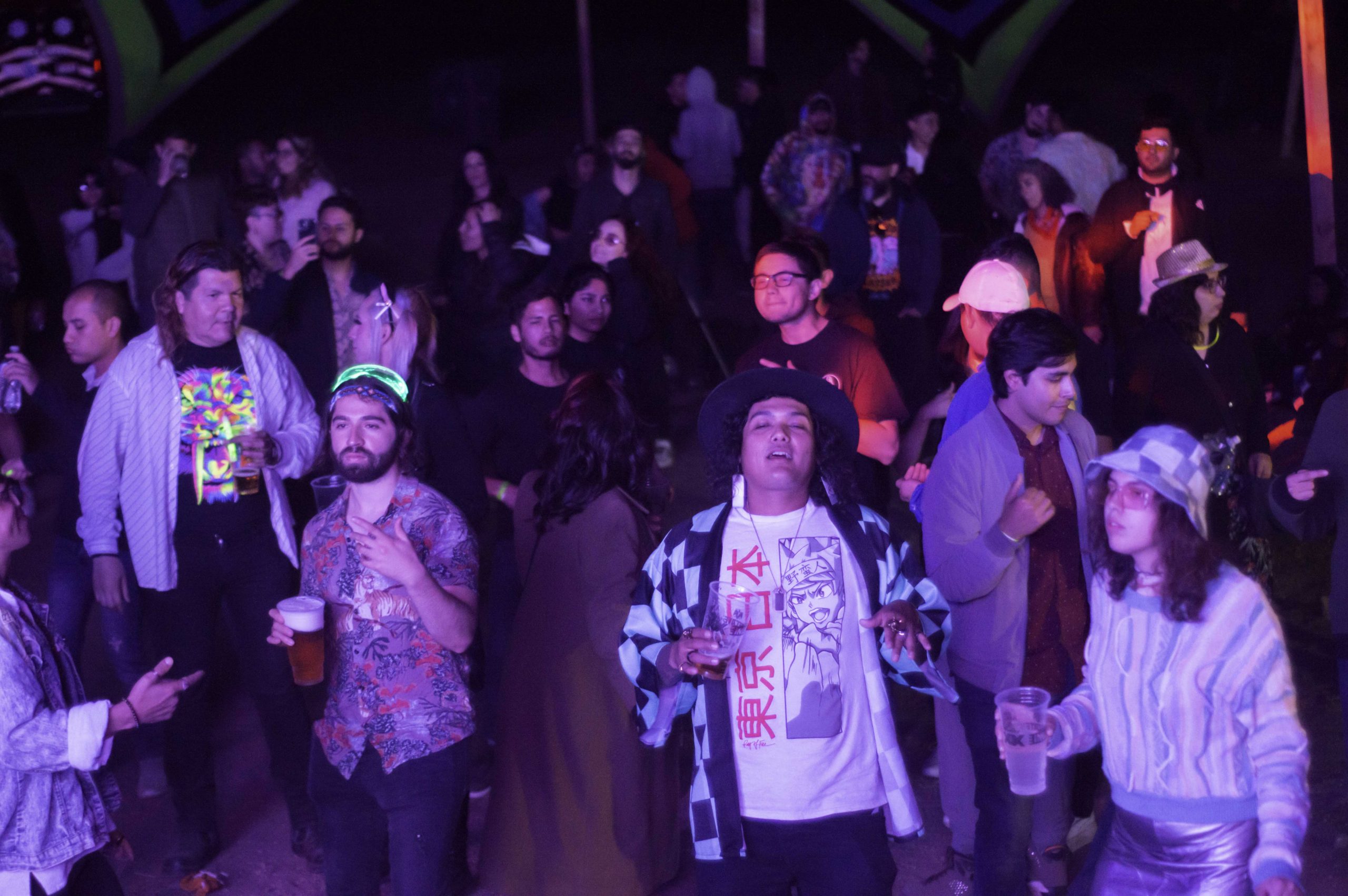 De psytrance y viajes psicodélicos en el Ekinox
