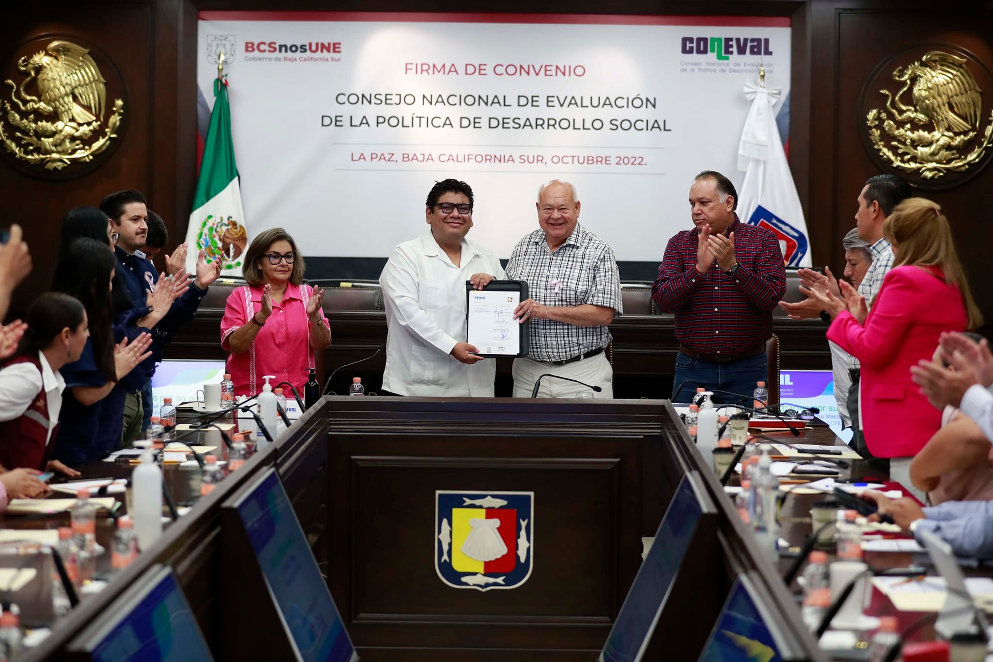 Firman convenio Gobierno de BCS y CONEVAL