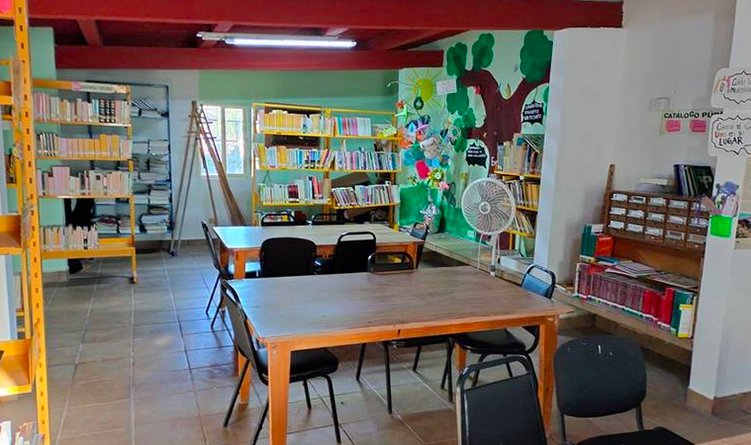 Piden se regrese espacio de biblioteca en El Centenario, que actualmente ocupan los bomberos