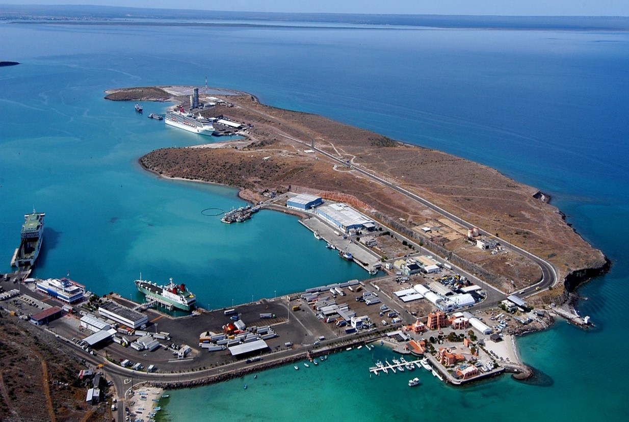Inversión en Pichilingue rondaría los mil MDP: API desestima contaminación de cruceros