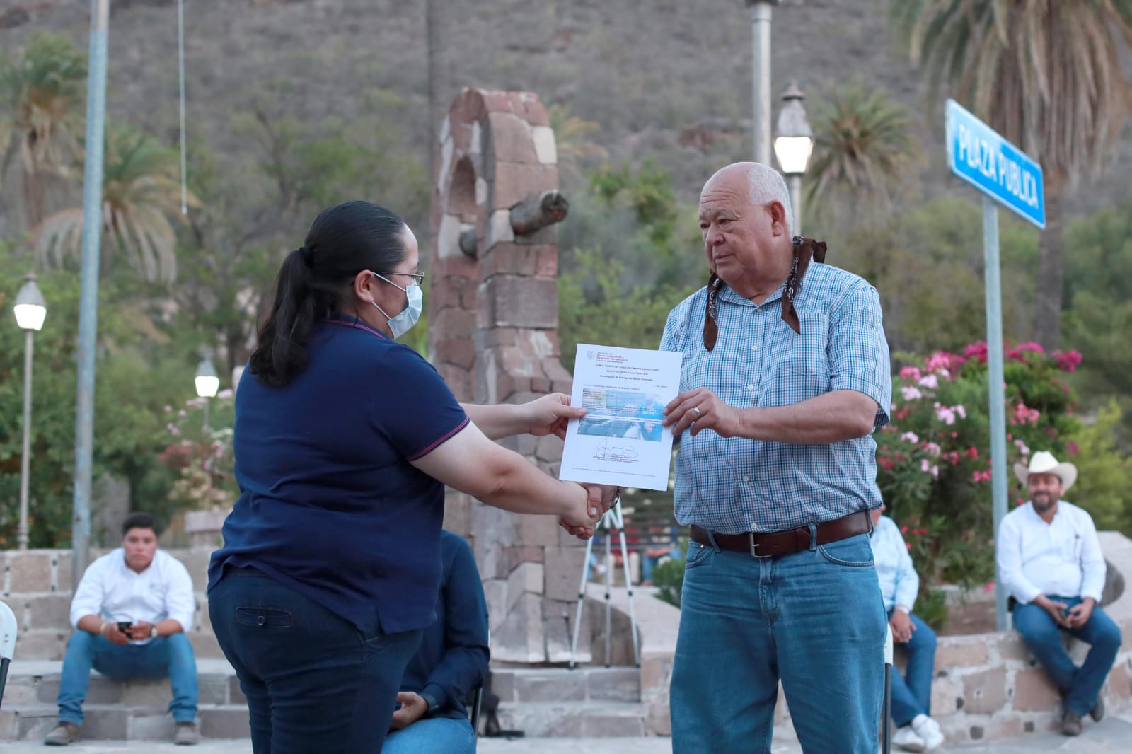 Inicia gira gobernador por San Miguel y San José de Comondú