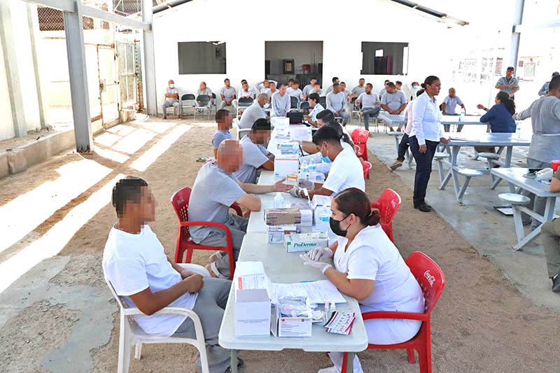 Realizan jornadas de salud en centros de rehabilitación social de BCS