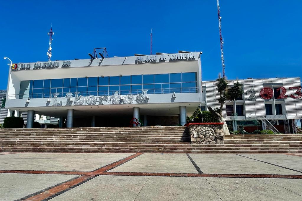 Trabajan en el segundo informe de actividades del Gobierno de BCS