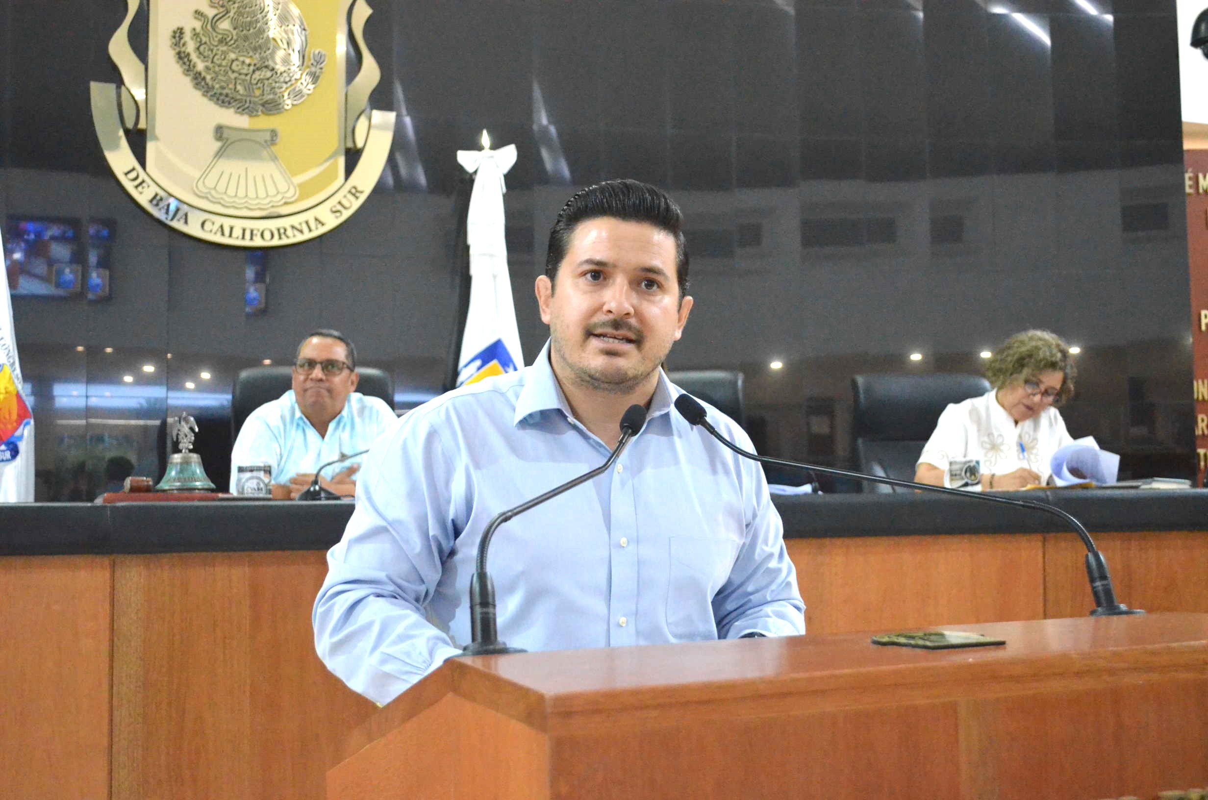 Adultos Mayores merecen protección de la sociedad y órganos de gobierno: Van Wormer