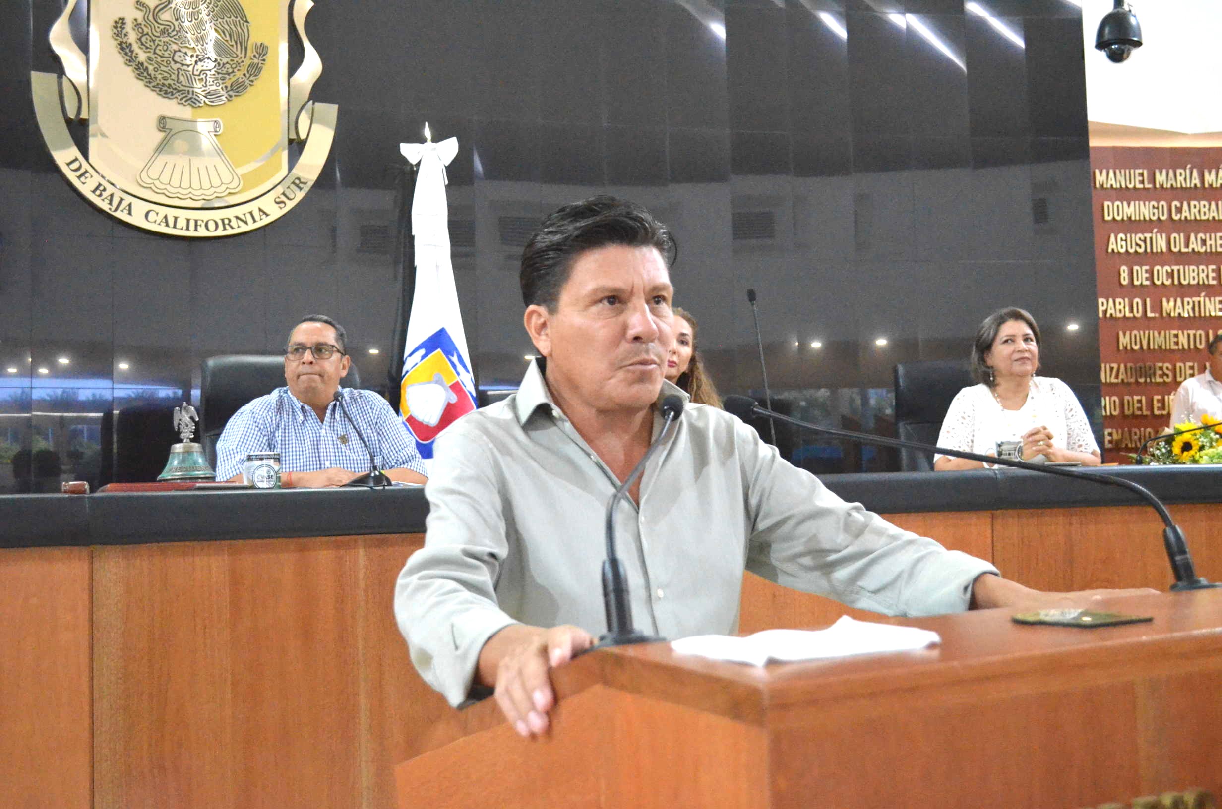 Respalda el diputado Enrique Ríos Cruz obras de electrificación en San Juanico