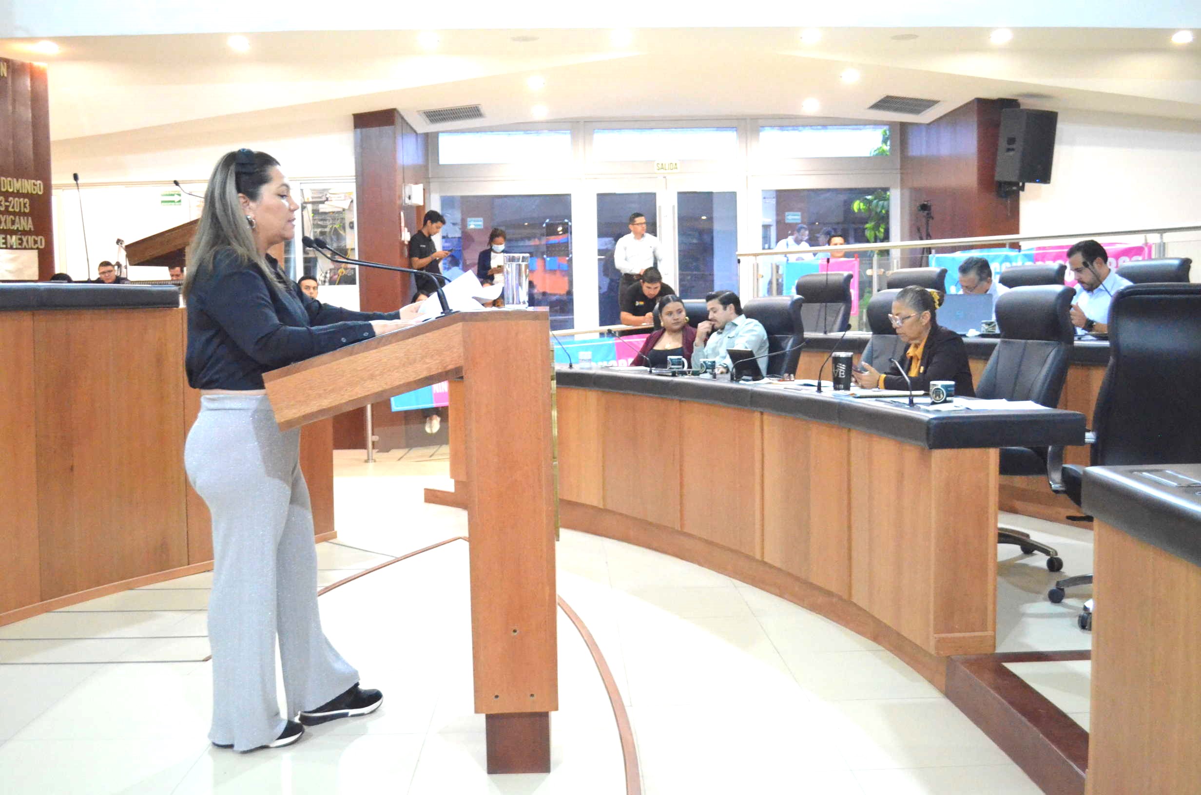 Exhoran a CONDUSEF usar mecanísmos de identificación incluyentes