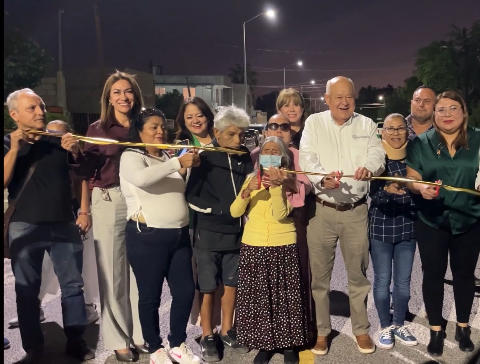 Invierten 131 mdp en 11 vialidades de La Paz