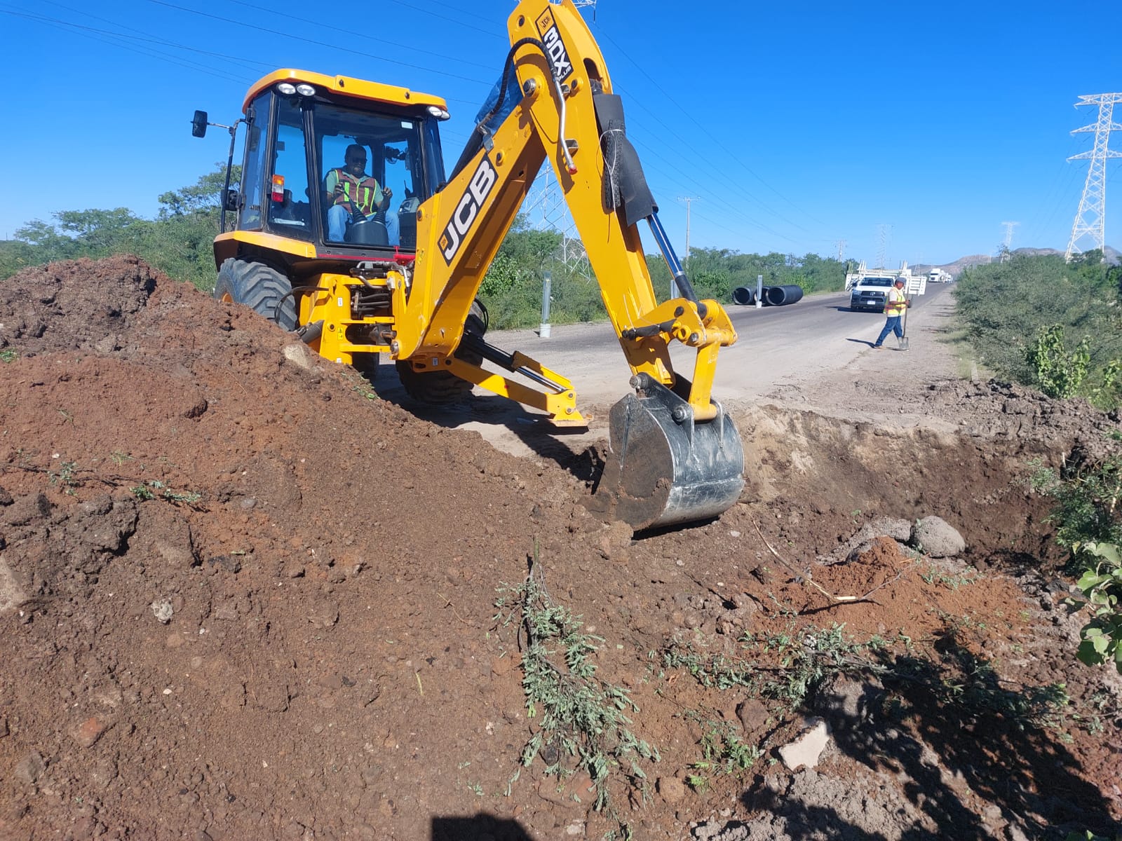 Rehabilitan libramiento La Paz-Pichilingue