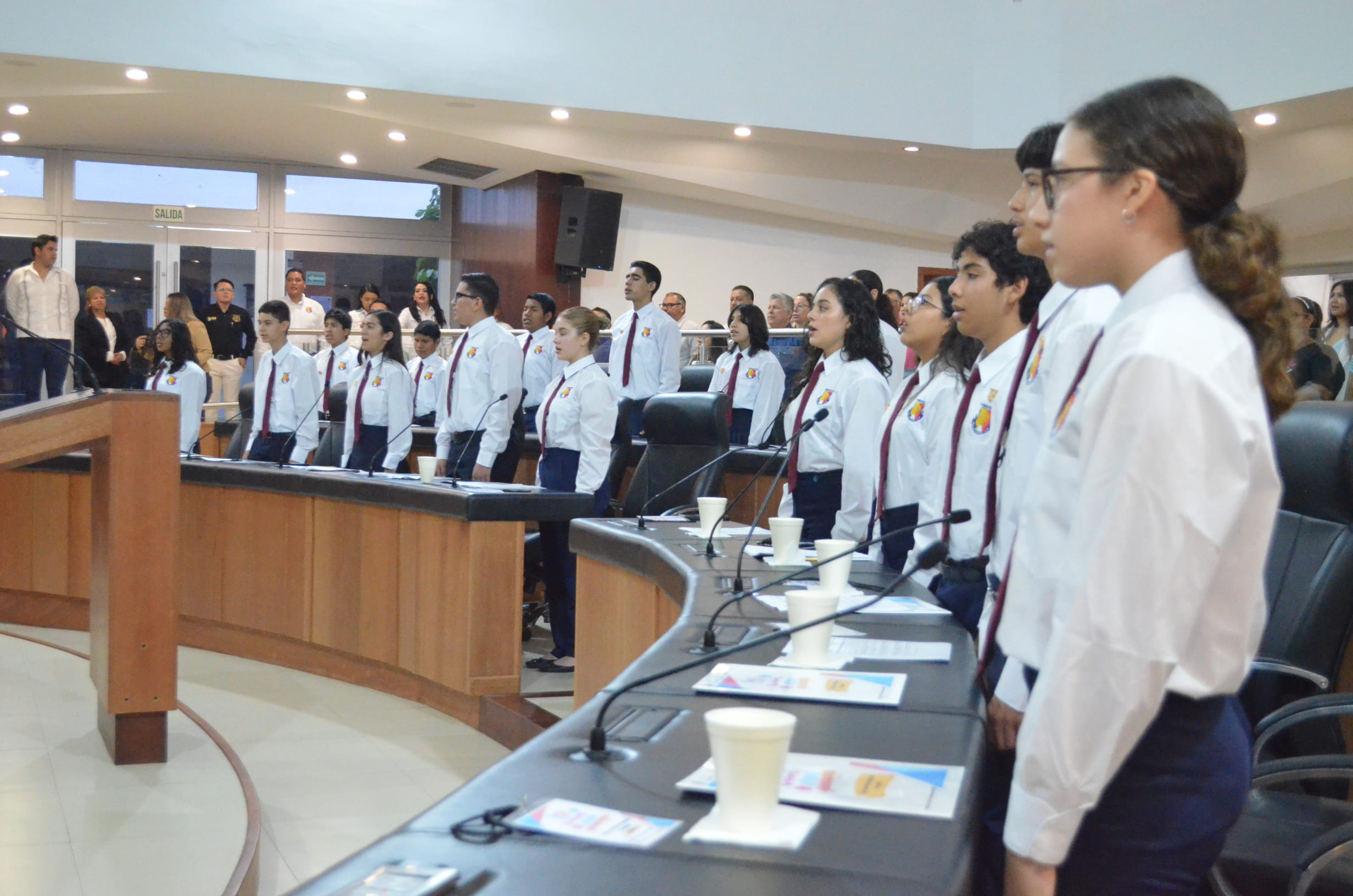 Parlamentarios Juveniles de BCS Exigen Más Recursos y Estrategias para Temas Cruciales