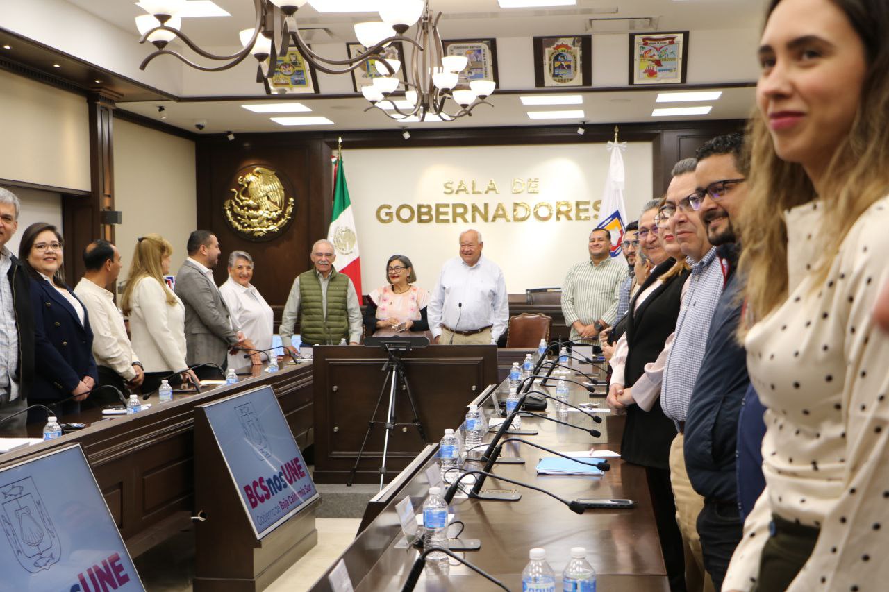 Se reúne Gobernador VCC con empresarios de BCS