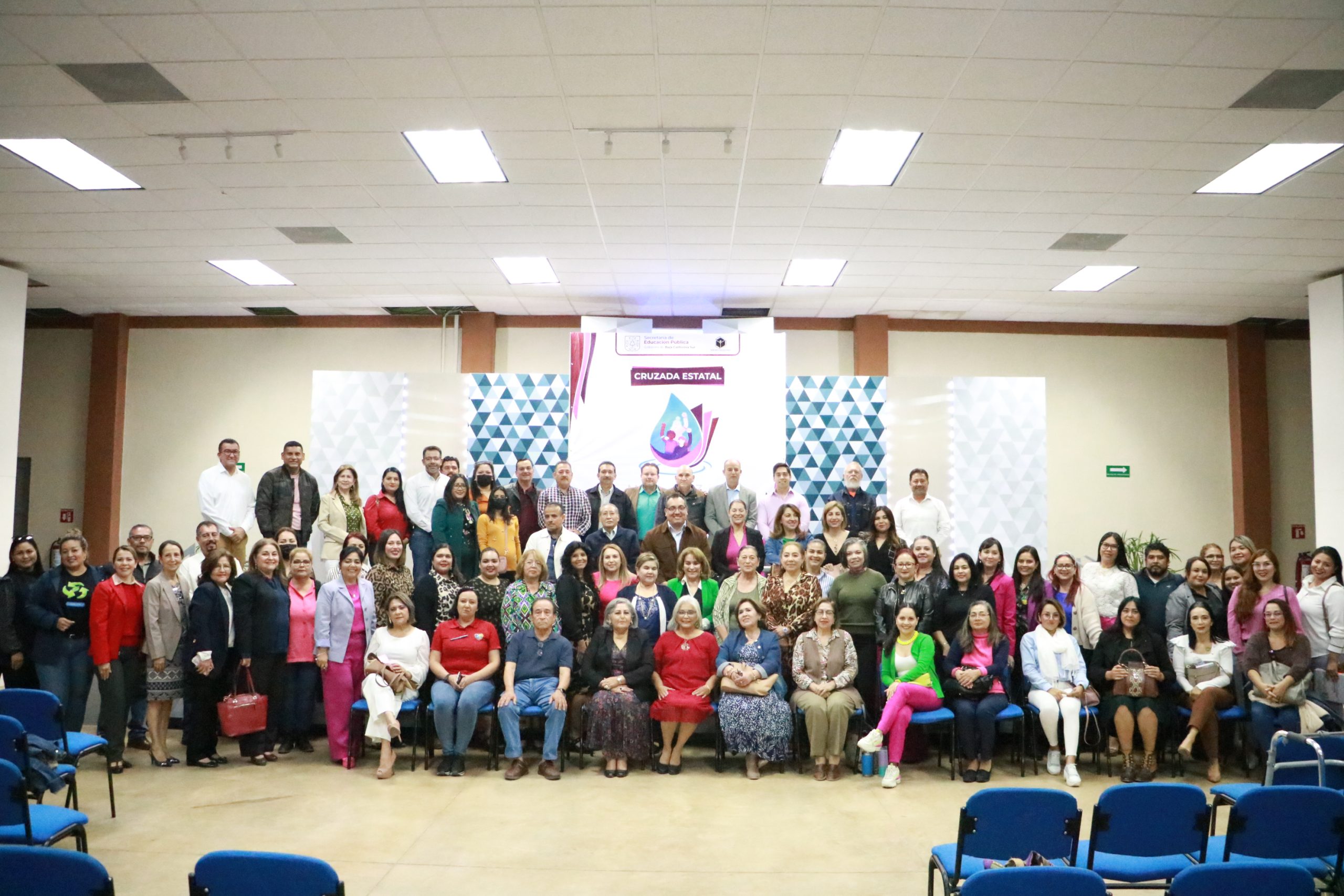 En BCS más de 300 directoras participan en el Foro “Las Mujeres y el Agua”