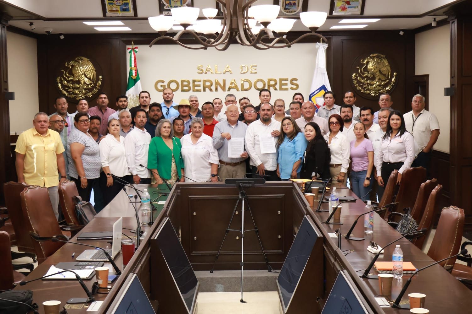 Gobierno de BCS y profesores logran acuerdo para pago de quinquenios