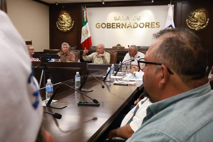 Pescadores del golfo de Ulloa reciben apoyo del Gobierno de BCS