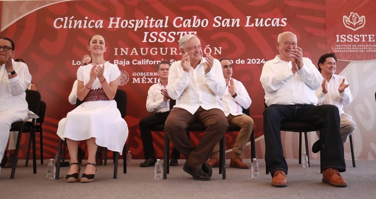 Presidente de México inaugura nueva clínica IMSS en CSL
