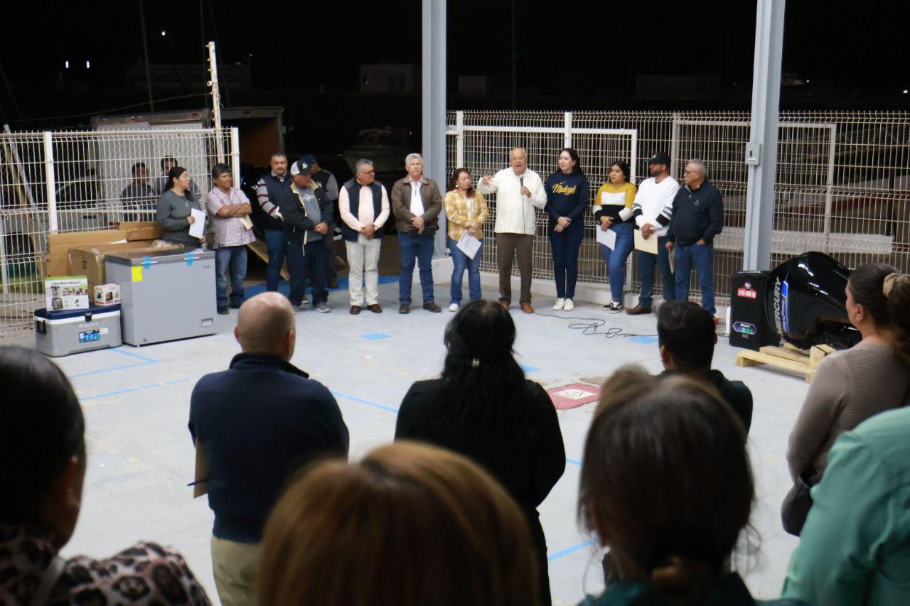 Gobierno de BCS dispersa 1.1 mdp en el sector pesquero de Santa Rosalía