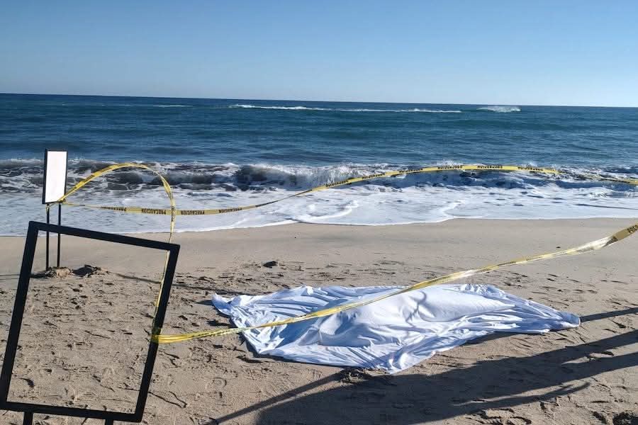 En La Ribera localizan cuerpo de extranjero cerca de lujoso hotel