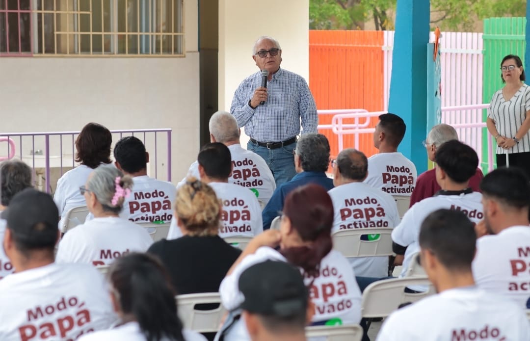 Promueve el Gobierno del Estado paternidades responsables en la colonia El Pedregal del Cortés