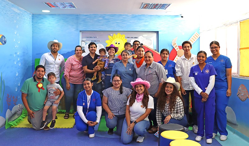 Fortalece CEREDI la participación paterna en la crianza de infantes