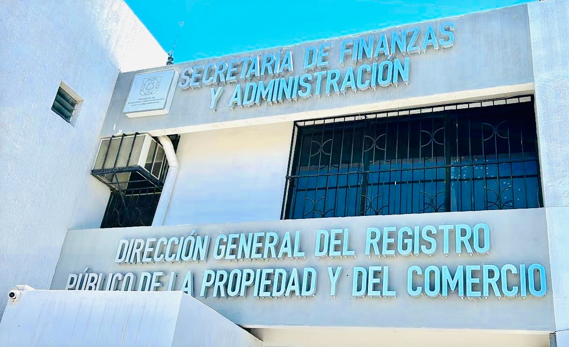 Impulsan la modernización de los registros públicos de la propiedad y del comercio en BCS
