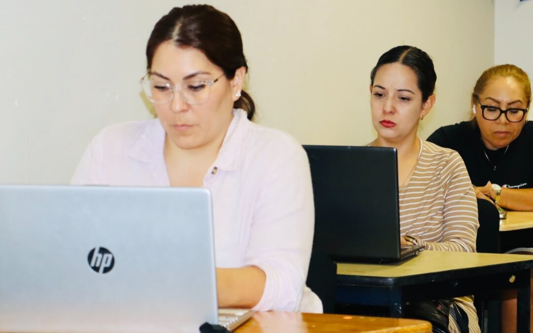 Impulsa Gobierno Estatal la capacitación docente en BCS