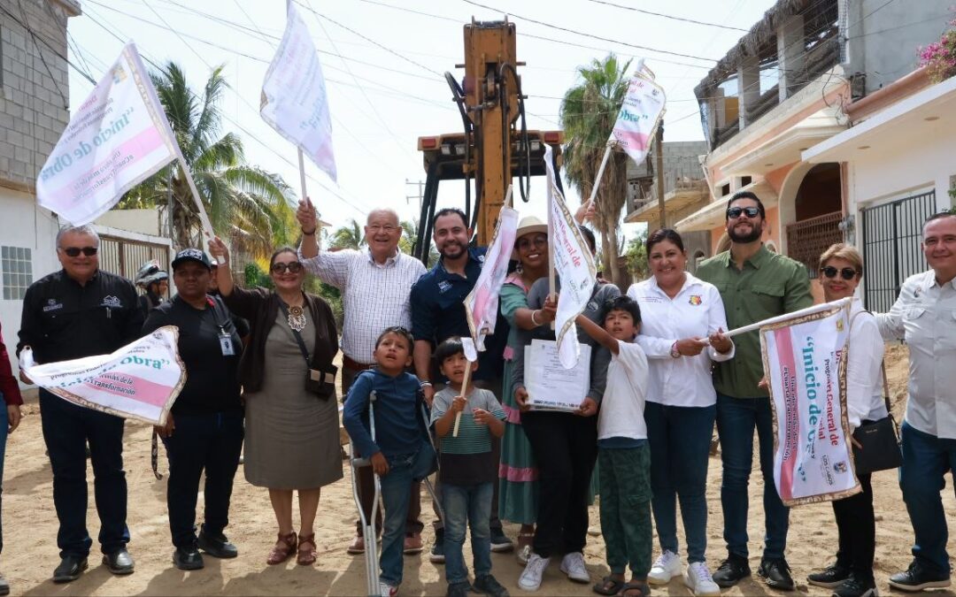 Gobernador VCC pone en marcha trabajos de pavimentación en la colonia Los Cangrejos de Cabo San Lucas