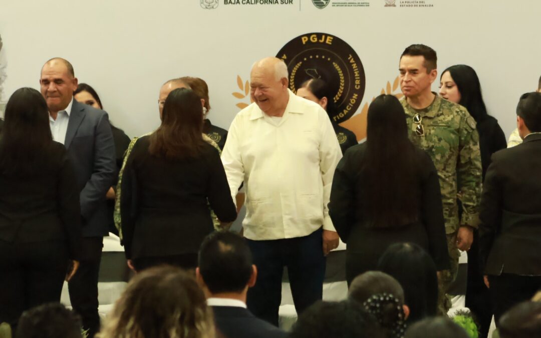 Encabeza Gobernador VCC ceremonia de graduación de nuevos Agentes de Investigación Criminal