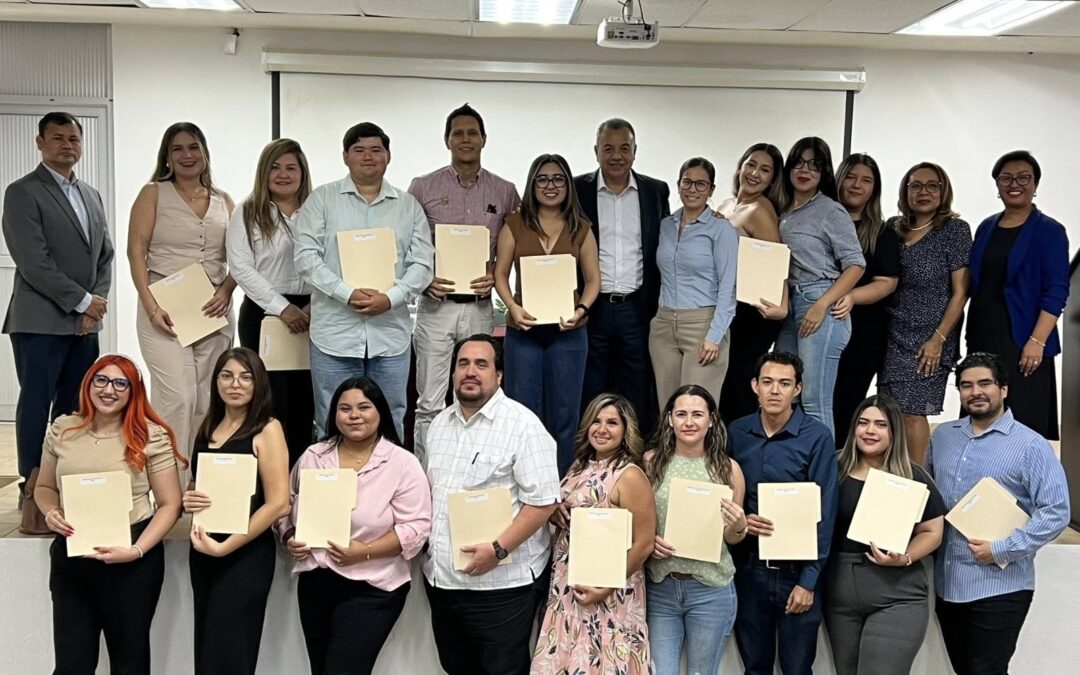 Expide SEP más de 2 mil títulos para terminar rezago en escuelas normalistas