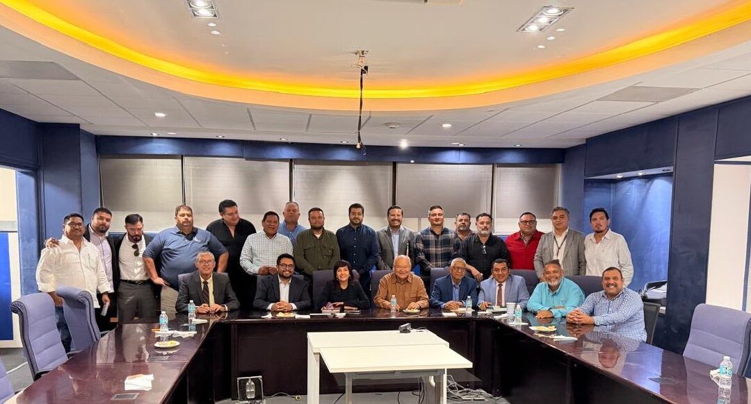 Gobernador VMCC mantiene diálogo con sector transporte de Los Cabos para construir acuerdos