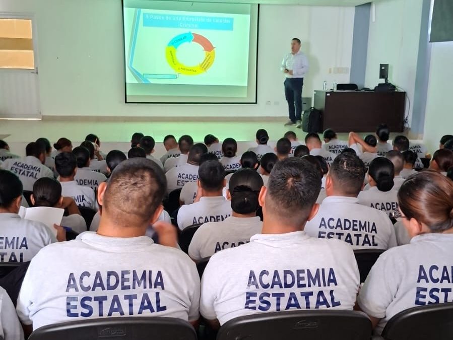Capacitan a 178 cadetes de BCS en técnicas de investigación e inteligencia